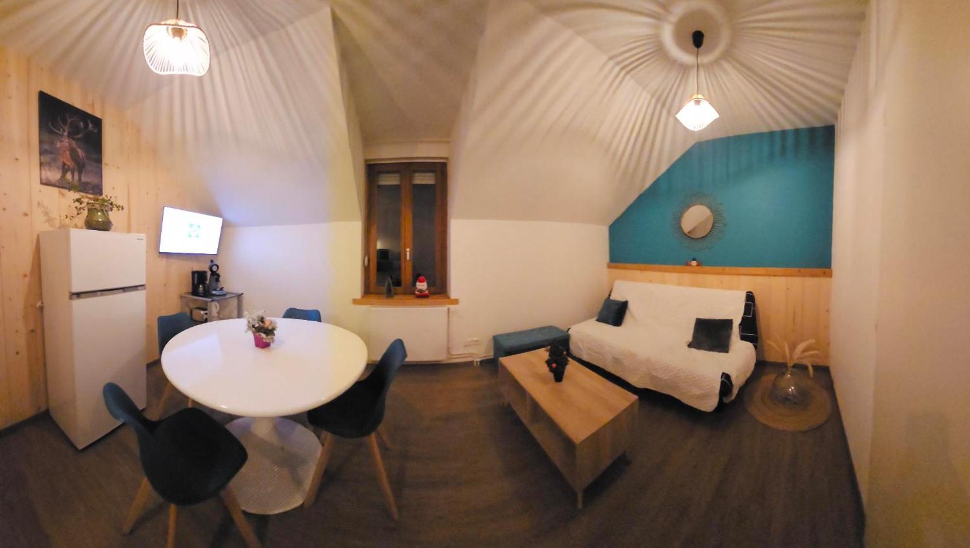 Gite Eglantine 2 A 6 Personnes Avec Spa Et Salle De Jeux Dans La Residence Ventron Exterior photo